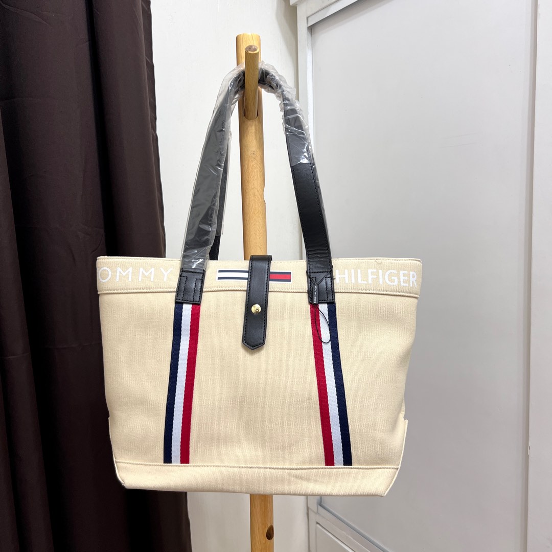 Tommy hilfiger hotsell holly canvas tote