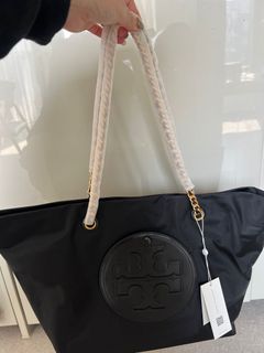 （分類：）位於 。 由 uukky 提交（商品編號 1284570228，圖片 1）。簡介： 。