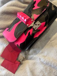 (Category: ) located in . Submitted by inamesina (Listing ID 1284594336, Image 1). Description: .