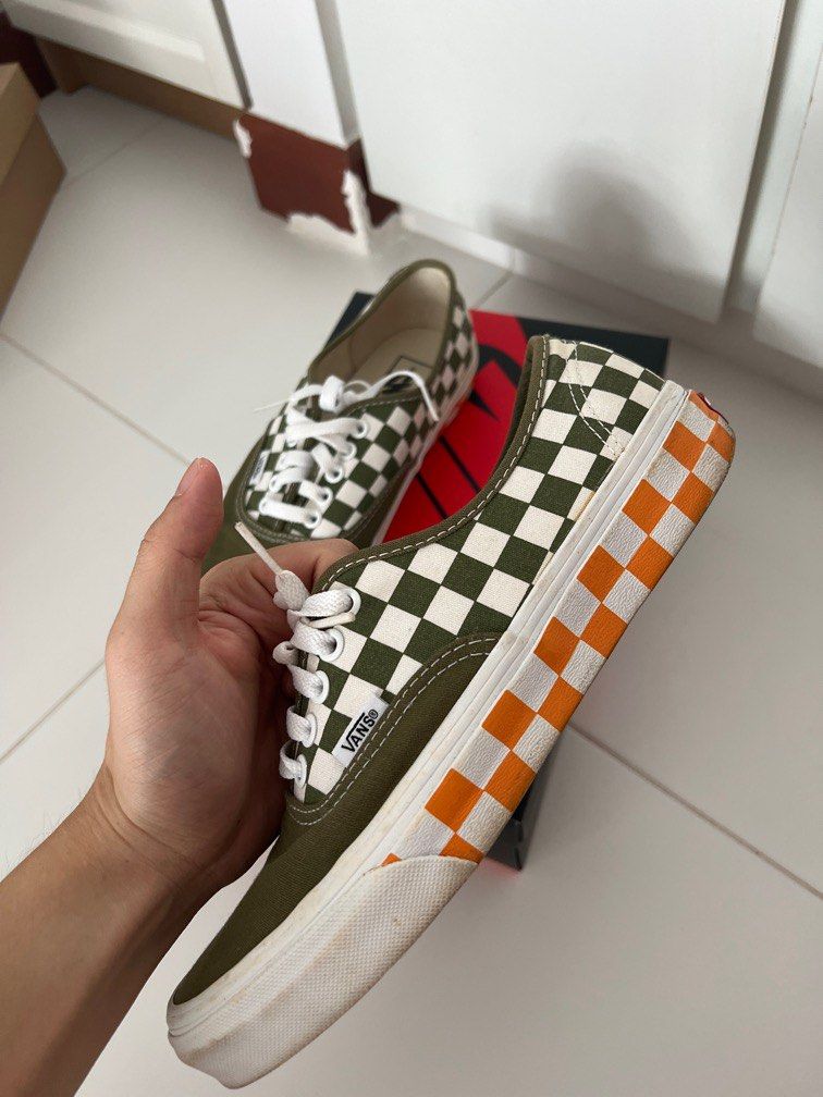 Checkered burgundy vans store