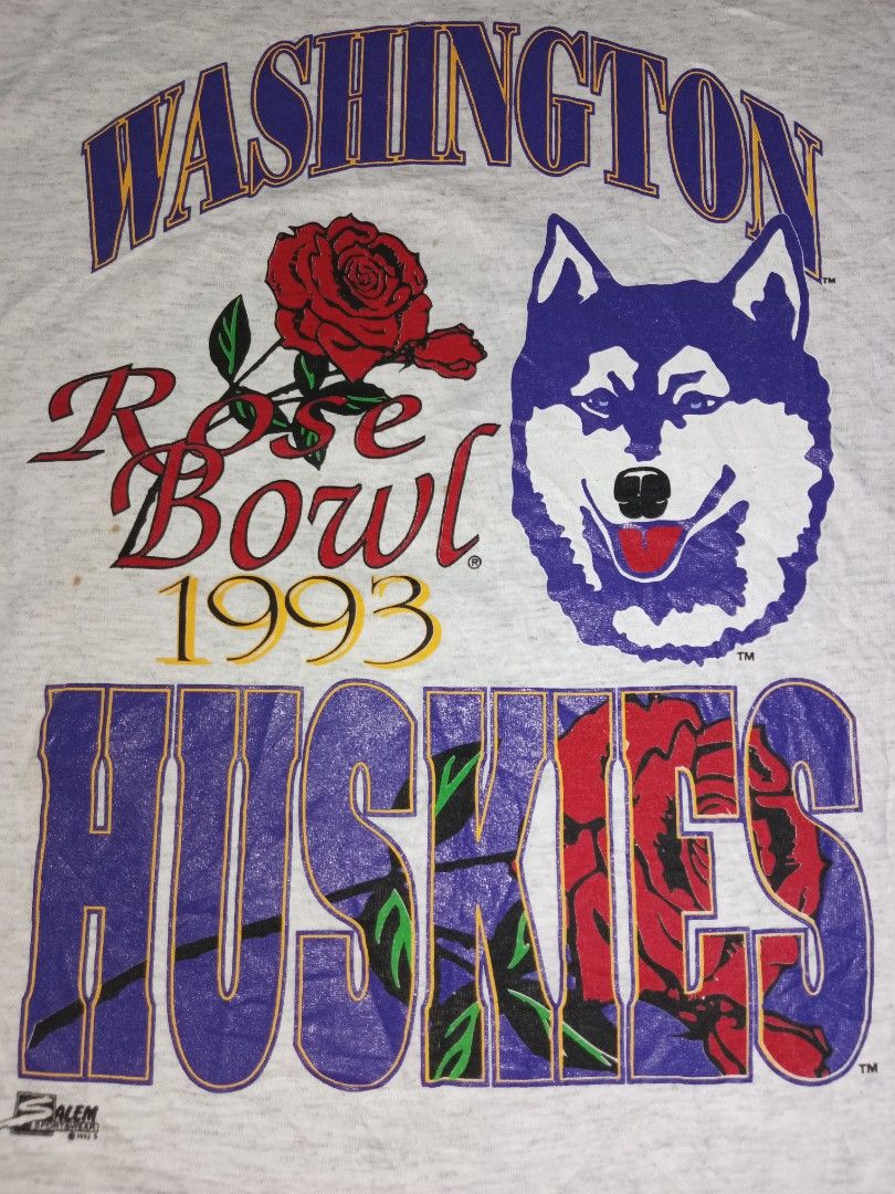 Huskies rose top bowl sweatshirt