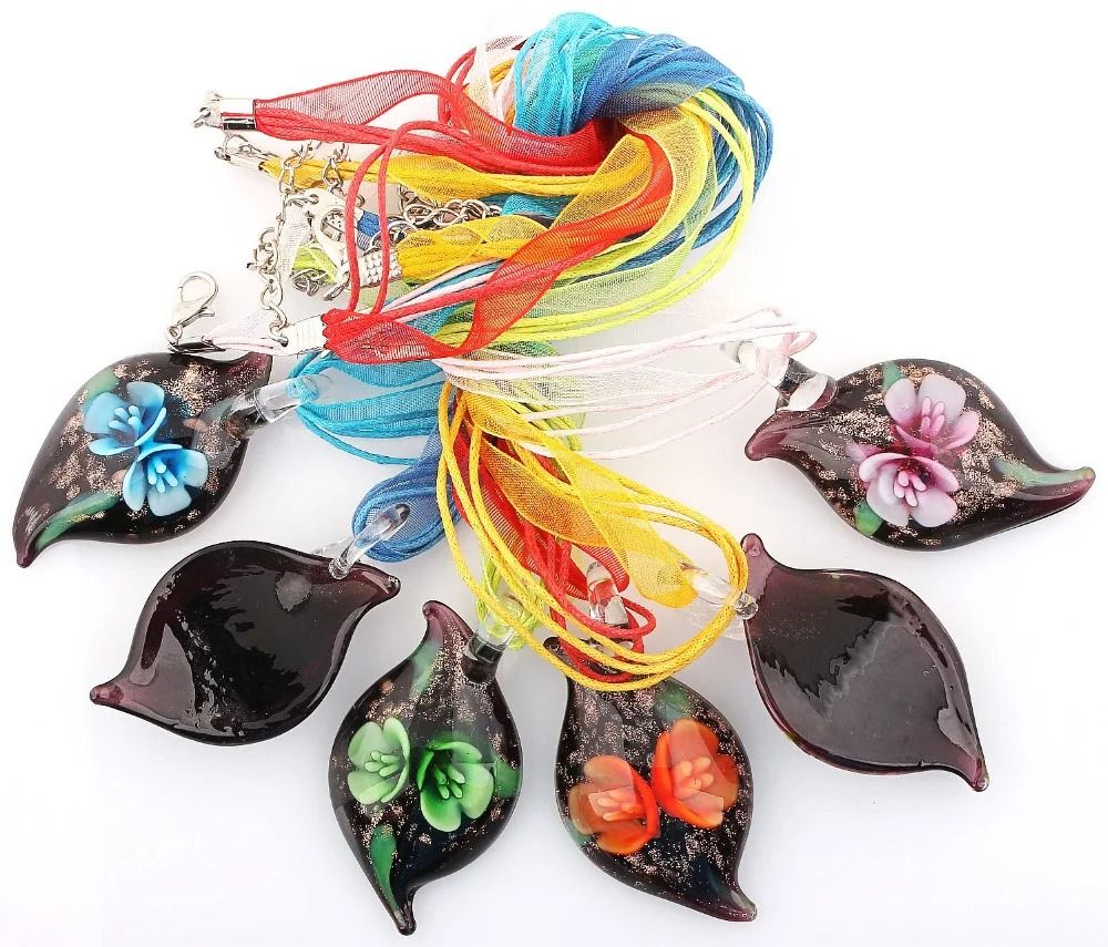 Lampwork glass hotsell pendants wholesale