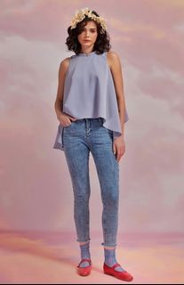 (Category: ) located in . Submitted by dailywears7 (Listing ID 1284650599, Image 1). Description: .