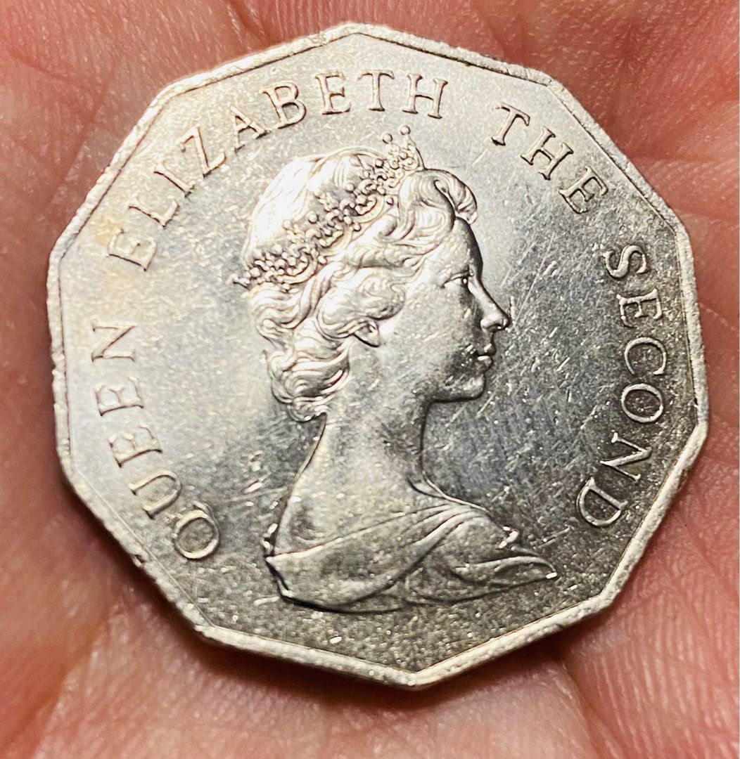 1979年膽年英女皇伊利沙伯二世十角伍元舊硬幣舊紙幣, 興趣及遊戲, 收藏品及紀念品, 錢幣- Carousell