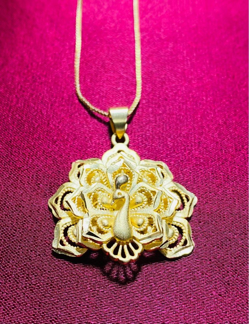 Gold pendant peacock best sale designs