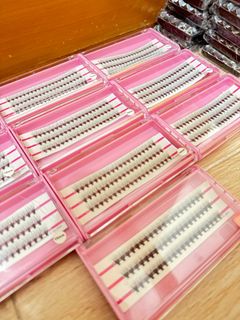 （分類：）位於 。 由 dakdakb 提交（商品編號 1284861886，圖片 1）。簡介： 。