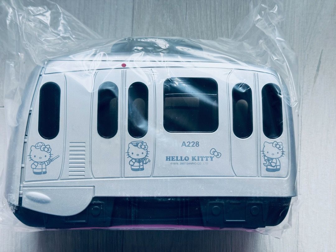 MTR 地鐵　香港　地下鉄　hello kitty 列車 MTR 地鐵 香港 地下鉄 hello kitty 列車 コレクション