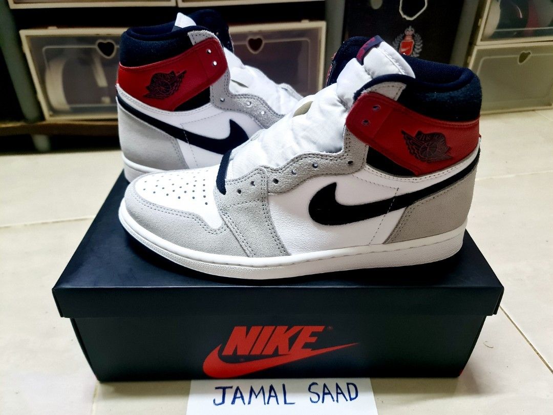 Air Jordan 1 High OG Smoke Grey