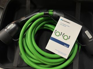 （分類：）位於 。 由 fongbus 提交（商品編號 1284849553，圖片 1）。簡介： 。