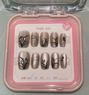 （分類：）位於 。 由 sunsunmoon 提交（商品編號 1284845477，圖片 1）。簡介： 。