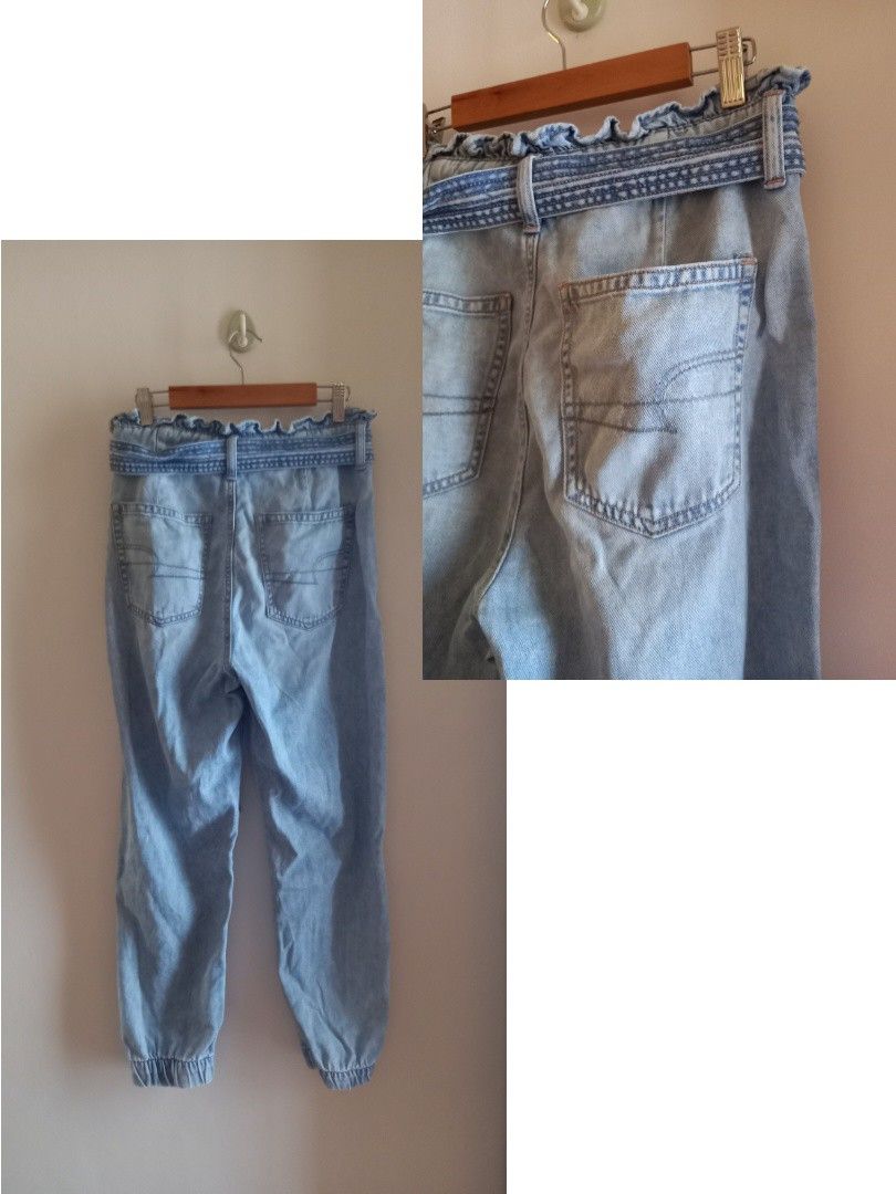 American eagle Super High-Waisted Denim Jogger Blue