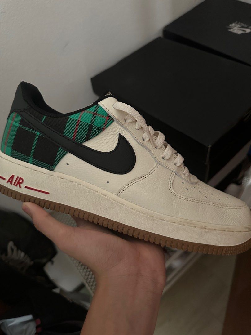 Nike air force 1 checkered top