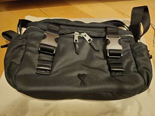 （分類：）位於 。 由 pisacc 提交（商品編號 1284997244，圖片 1）。簡介： 。