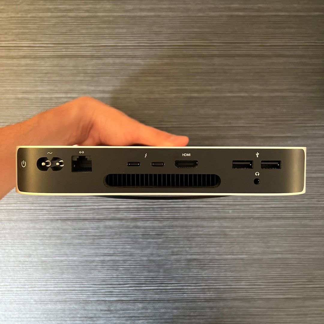 Apple Mac Mini M1 512GB Upgraded Storage (Category: Desktops) located in Makati City. Submitted by ebestdeals (Listing ID 1284804592, Image 2). Description: Selling Apple Mac Mini M1 Chip 512 GB SSD Upgraded Storage 8 GB Memory Used only as a backup computer to my 16” MacBook Pro M1 Pro Done Factory Reset already No Activation Lock issue No issues Complete with box Can sell LG Monitor, Satechi Keyboard, Logitech MX Master, Apple Trackpad if neede