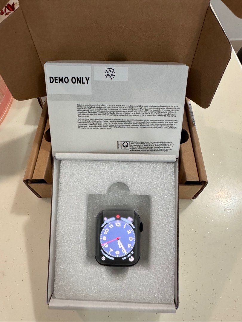Apple watch series outlet 4 international warranty