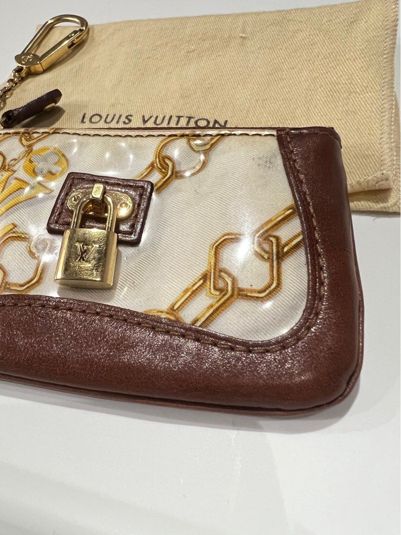 Authentic limited release LOUIS VUITTON Monogram Charm Pochette Cles Coin Key Pouch (Category: Luxury Bags & Wallets) located in Manila. Submitted by 2ndchancesale (Listing ID 1284987554, Image 3). Description: Authentic limited release LOUIS VUITTON Monogram Charm Pochette Cles Coin Key Pouch Was Php 28k Now Php 15,800 only Preowned with dustbag Disclaimer: The Baggery is a luxury item reseller and is not affiliated with any of the brands posted