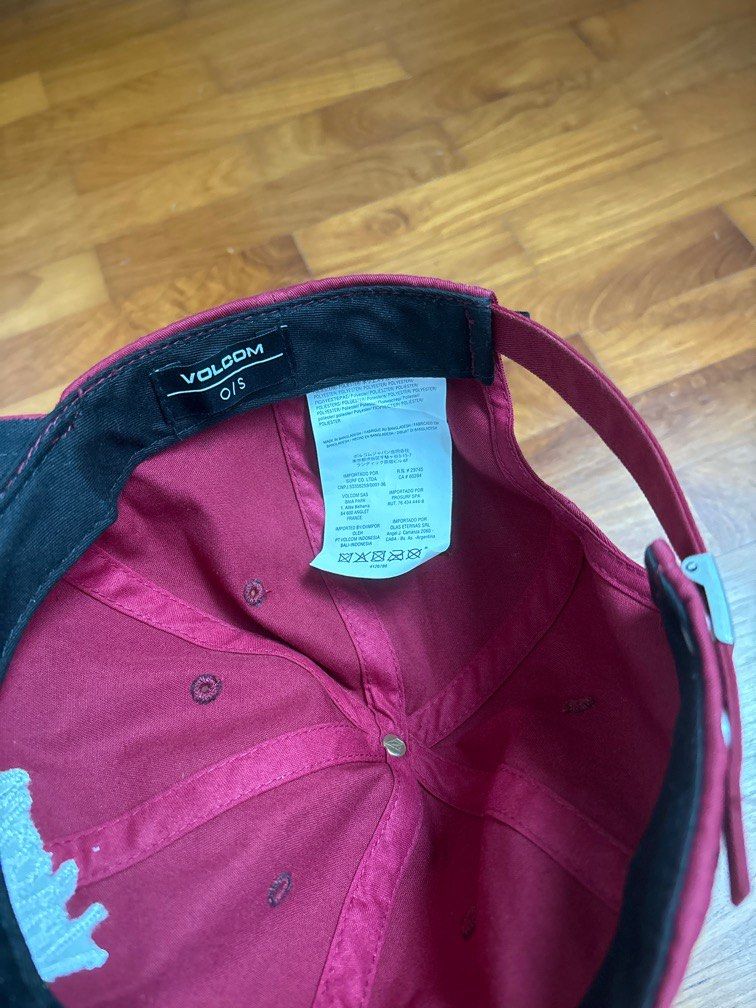 Authentic VOLCOM Hat (Category: Caps & Hats) located in Singapore. Submitted by dylanazx (Listing ID 1284845277, Image 3). Description: Lightly used, in excellent condition Burgundy/maroon colour. Authentic Volcom adjustable hat purchased from Volcom France. Pickup only at west coast crescent. .