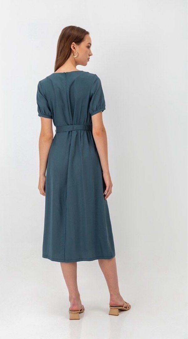 BN LAB JACQUELINA BELTED TENCEL MIDI DRESS (Category: Dresses) located in Singapore. Submitted by chloes_closet (Listing ID 1284963581, Image 3). Description: Measurements in last pic Brand new Tagged size M Rtp 48.