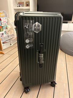 （分類：）位於 。 由 amch1234 提交（商品編號 1284928189，圖片 1）。簡介： 。
