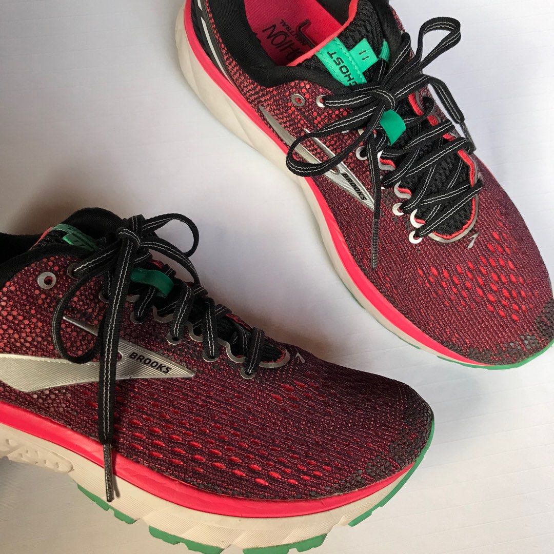 Brooks Ghost 11 Women s Running Shoes Black Pink Green in Size 10