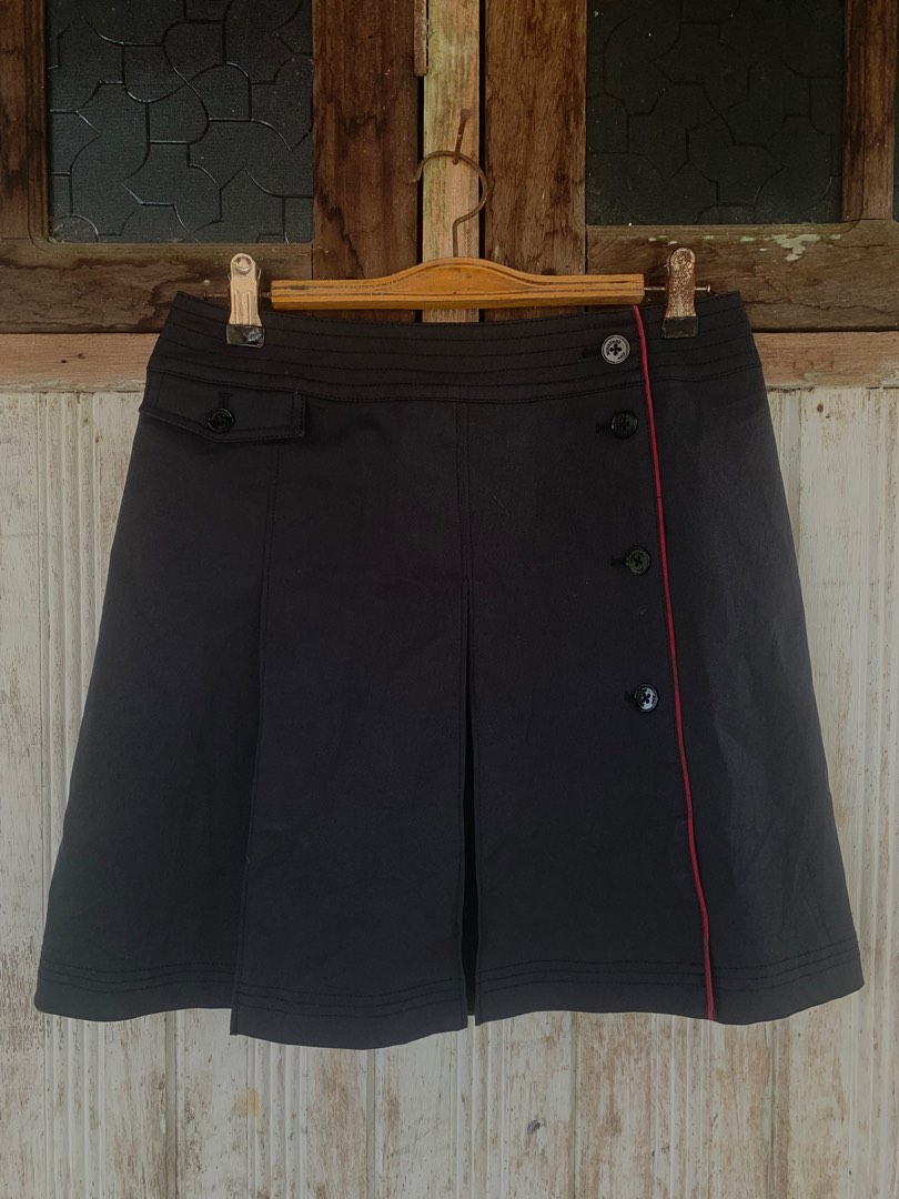 Burberry golf skirt hot sale
