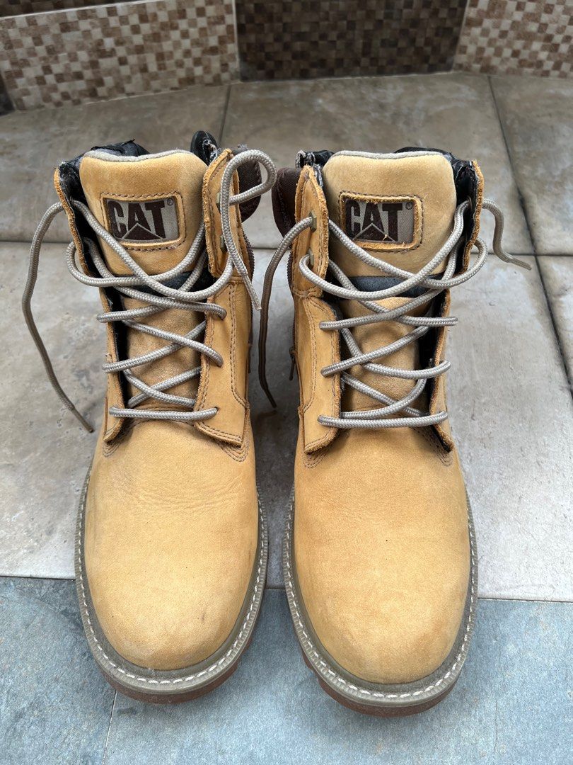 CAT boots Men s Fashion Footwear Boots on Carousell