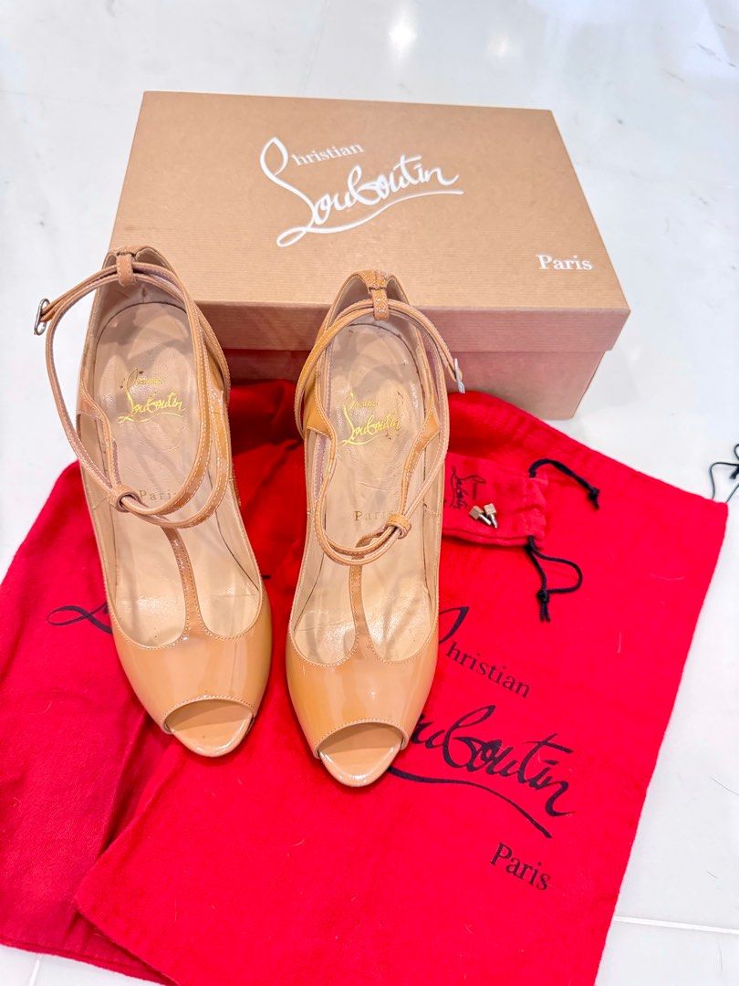 Christian Louboutin Patent Leather T strap Nude Sandals Heels Size