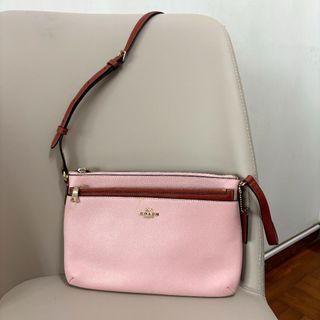 （分類：）位於 。 由 lizzuq 提交（商品編號 1284878930，圖片 1）。簡介： 。