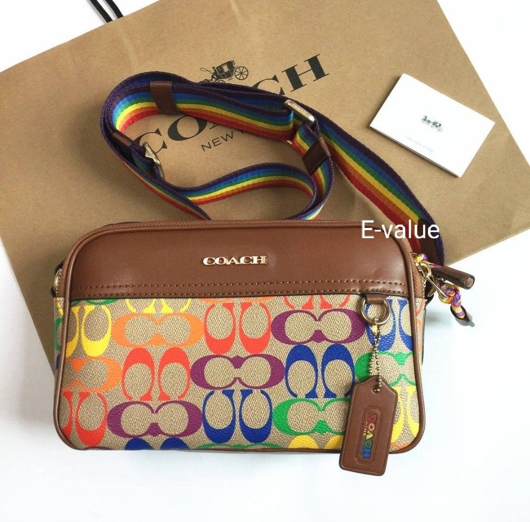 Coach Original GRAHAM CROSSBODY IN RAINBOW SIGNATURE CANVAS Crossbody Sling Bag For Women Men Come With Complete Set Suitable For Gift