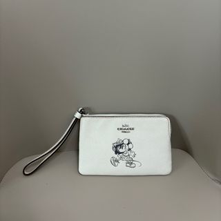 （分類：）位於 。 由 lizzuq 提交（商品編號 1284883626，圖片 1）。簡介： 。