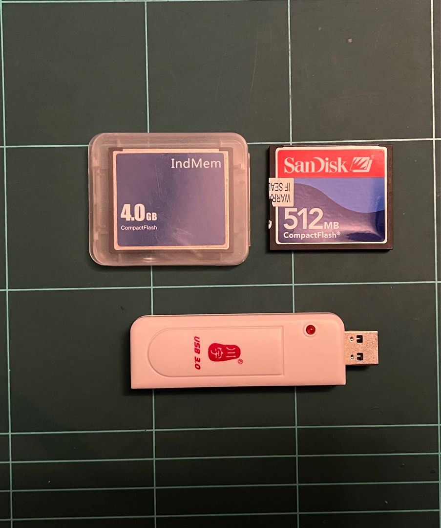 CompactFlash with reader (Category: Memory & SD Cards) located in Kuala Lumpur. Submitted by deankk (Listing ID 1284928153, Image 1). Description: Card tested working. Bought to reinstall Cisco switch ios, but never deployed. Take all for the price..