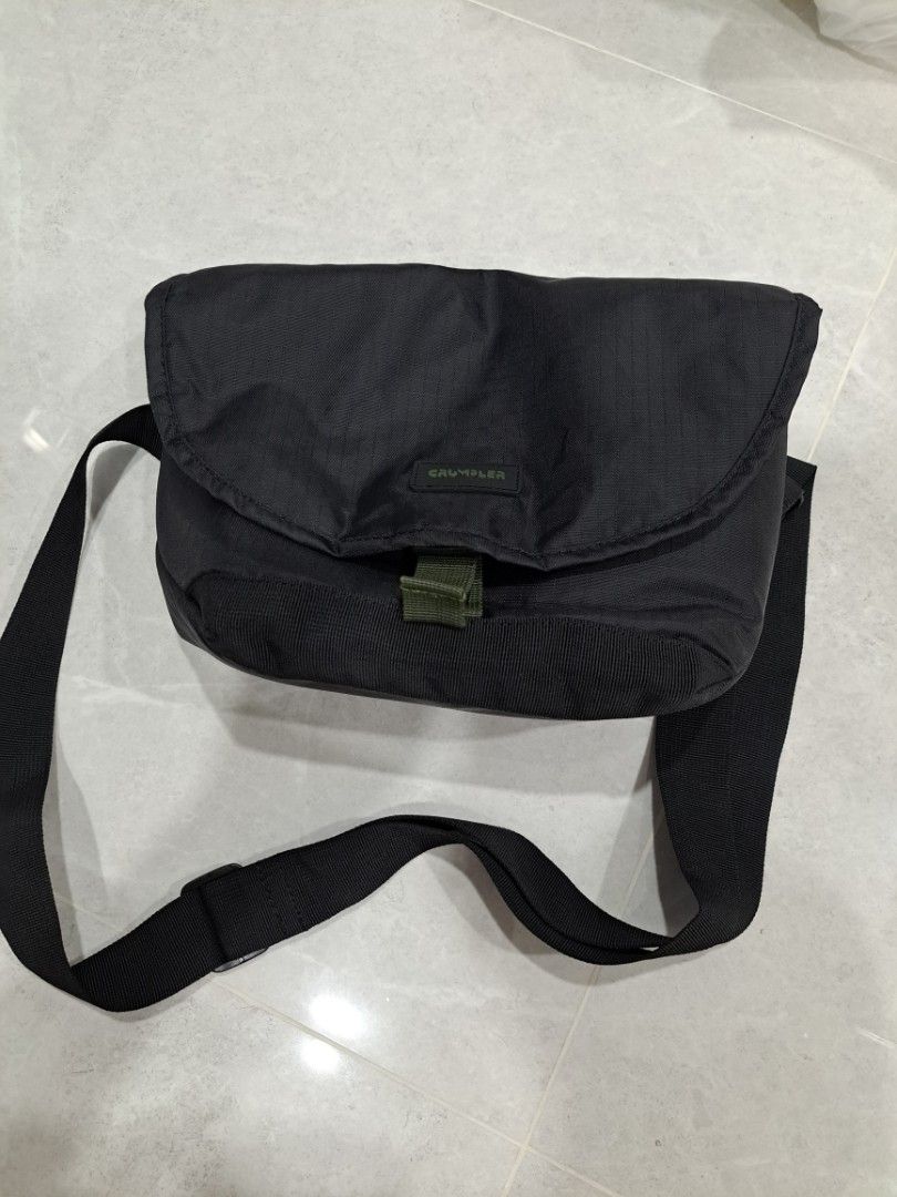 Crumpler Sling Bag