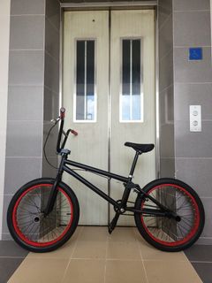 (Category: ) located in . Submitted by john_seah (Listing ID 1284843866, Image 1). Description: .