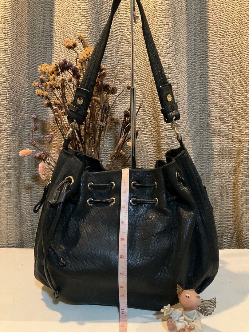 Daks bucket bag on sale