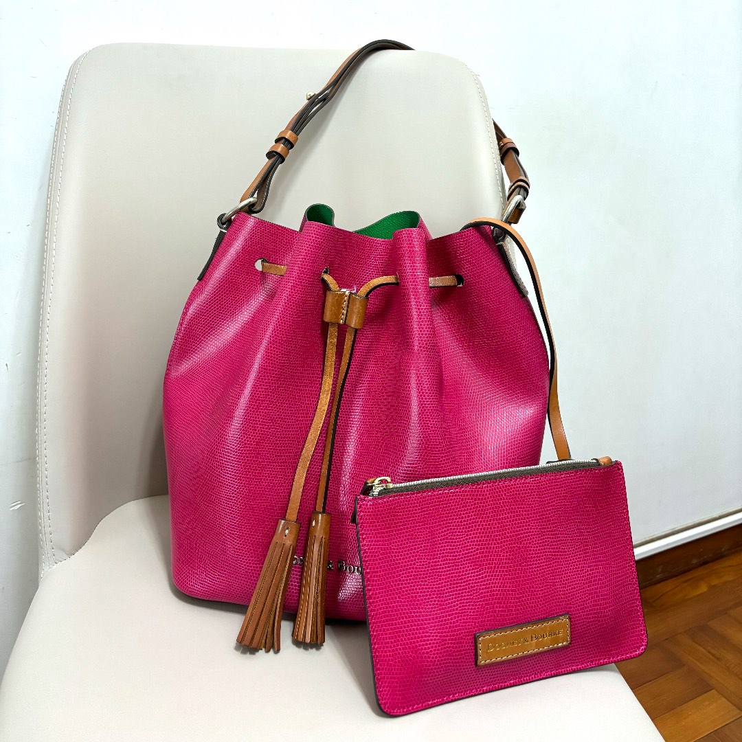 Dooney & bourke hk store