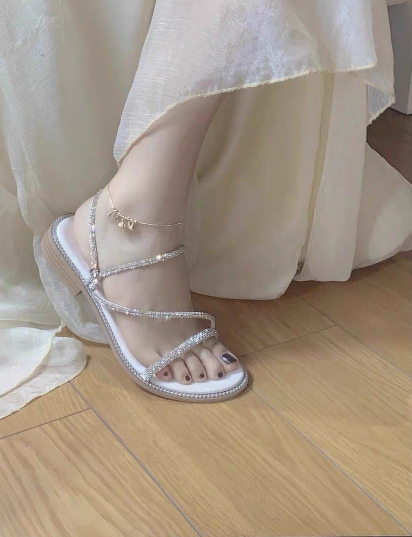 White sparkly outlet sandals