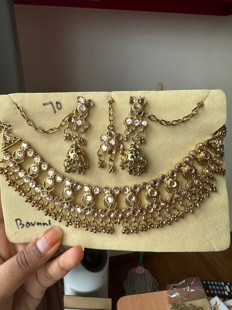 Gold choker set with tikka Women s Fashion Jewelry Organisers