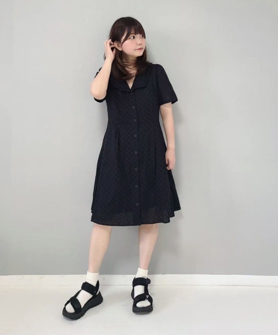 GU Uniqlo Women A-line shirt dress NWT short dress Black Size Small,  Women's Fashion, Dresses & Sets, Dresses on Carousell