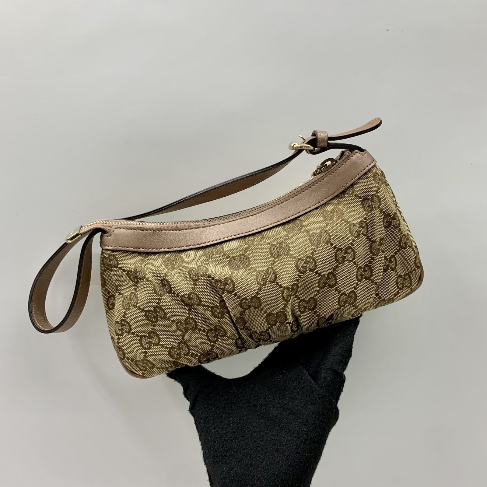 GUCCI 245938 GG CANVAS ONE SHOULDER POUCH 247003676 AL, Luxury 
