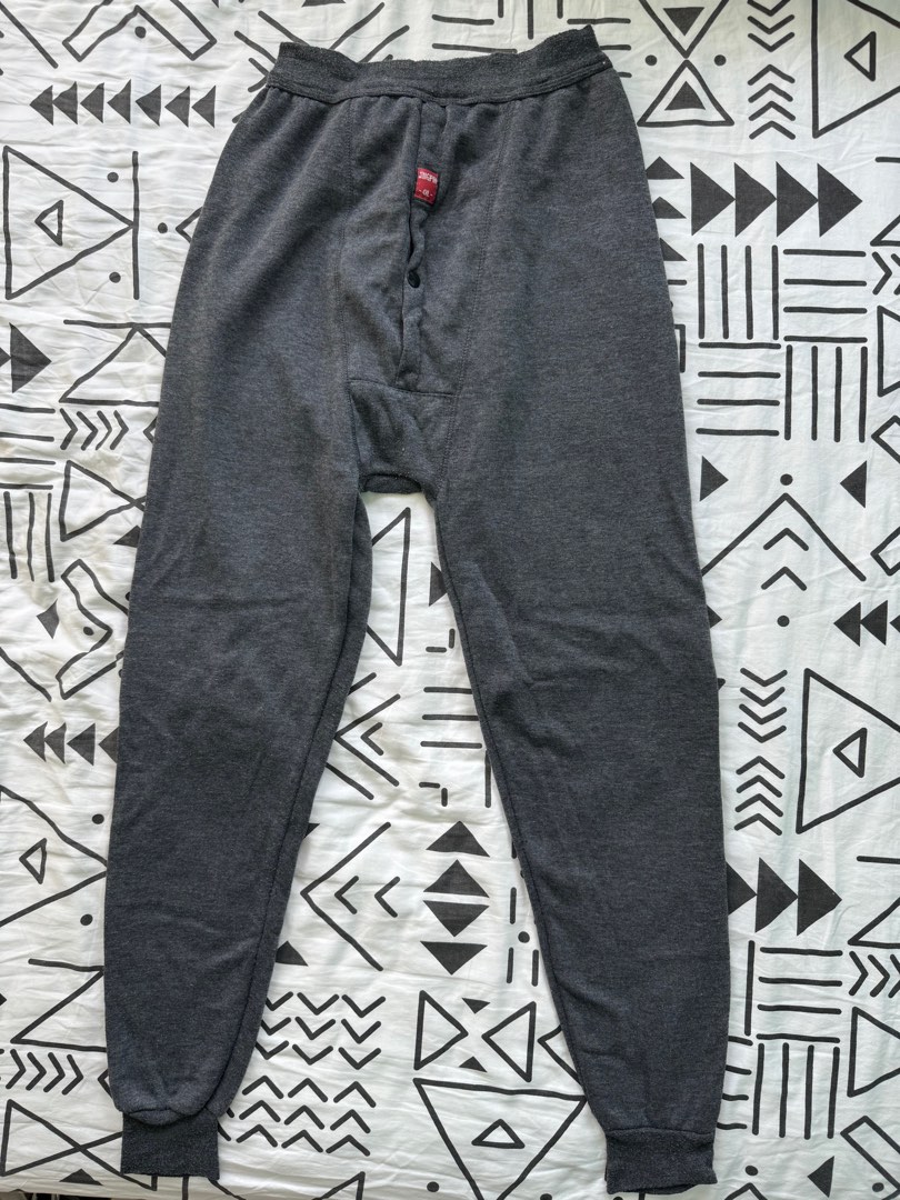 HEATTECH Uniqlo pants/tights, Men's Fashion, Bottoms, Trousers on Carousell