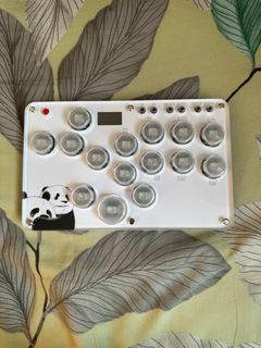 （分類：）位於 。 由 badcloud 提交（商品編號 1284802223，圖片 1）。簡介： 。