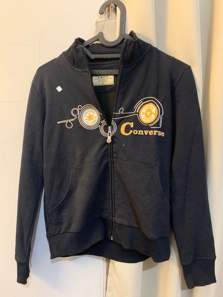 Jaket converse 2025
