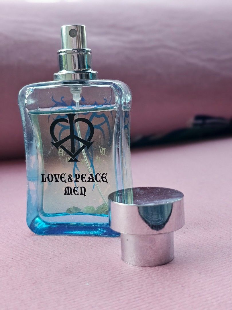 Love And Peace Men (Category: Fragrance & Deodorants) located in Bulacan. Submitted by ms.gemini (Listing ID 1284938212, Image 3). Description: For Men 50 Ml for Men preloved from japan.