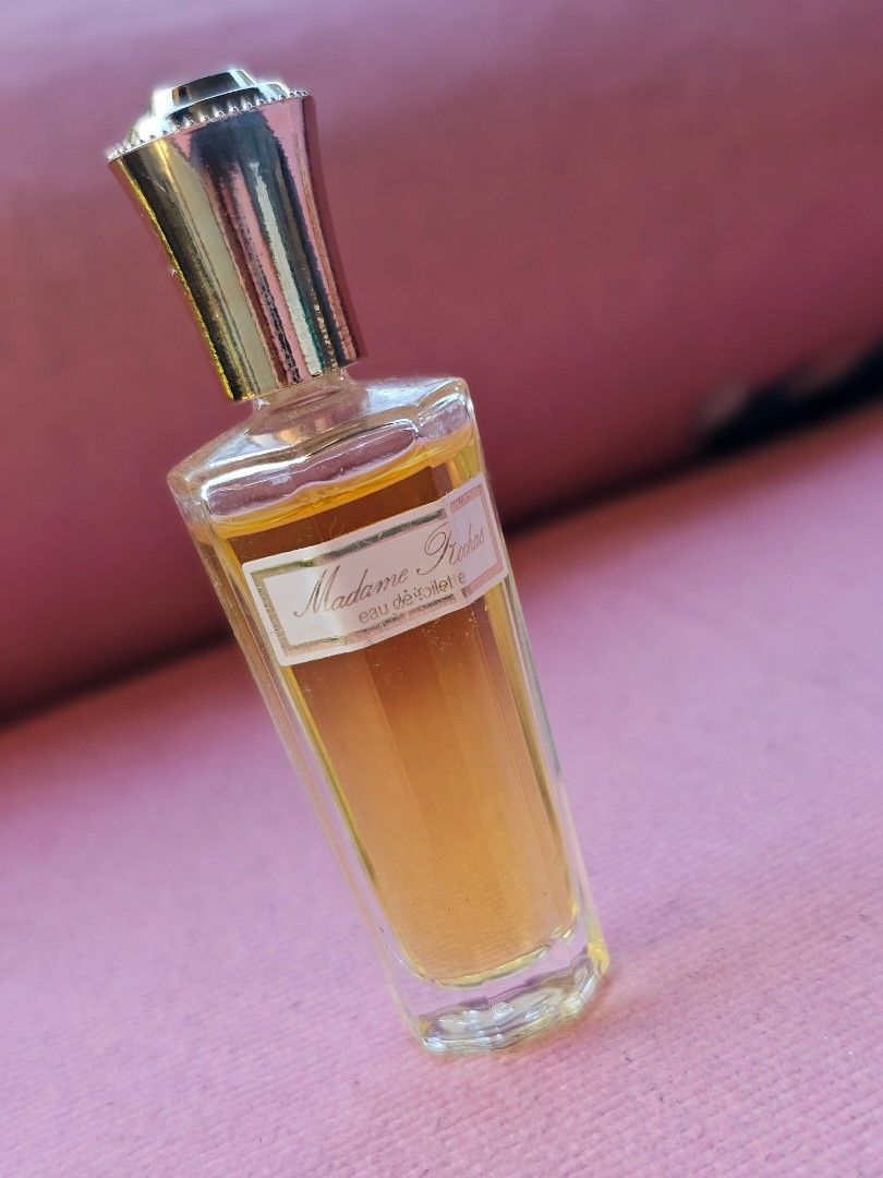 Madame Rochas (Category: Fragrance & Deodorants) located in Bulacan. Submitted by ms.gemini (Listing ID 1284949921, Image 2). Description: 13 ml full.. mini bottle Eau de toilette Preloved from japan.
