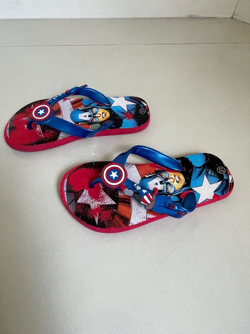 Marvel on sale avengers slippers
