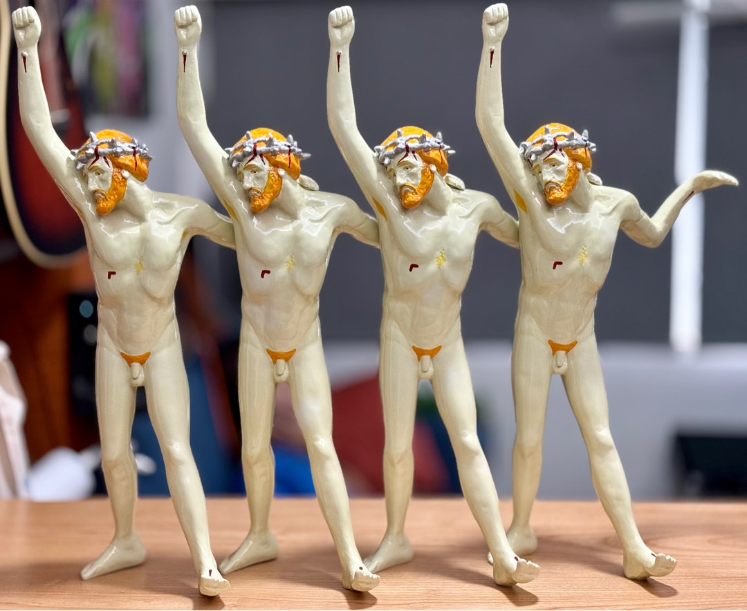 MLE Christ Unlimited 時計じかけのオレンジ キリスト フィギュア 踊る