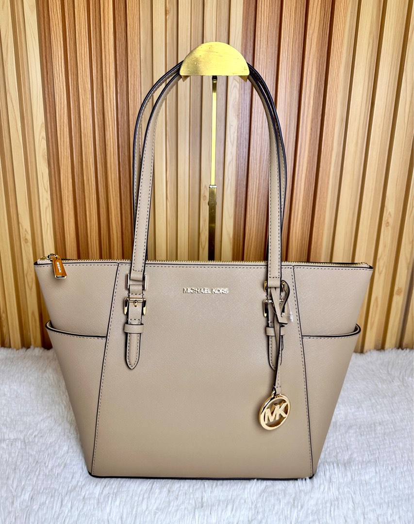 Michael Kors Charlotte Tote Bag Luxury Bags Wallets on Carousell