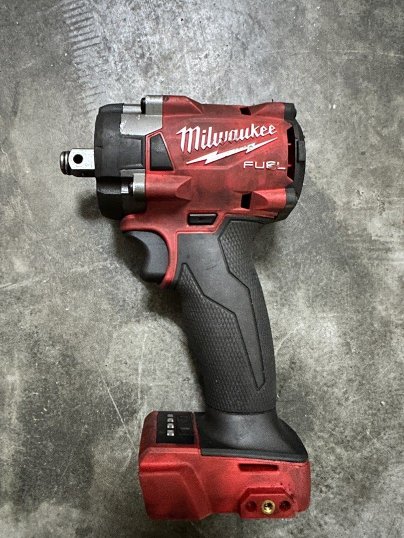 Milwaukee m18 deals stubby