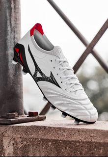 Mizuno morelia best sale neo 2 singapore