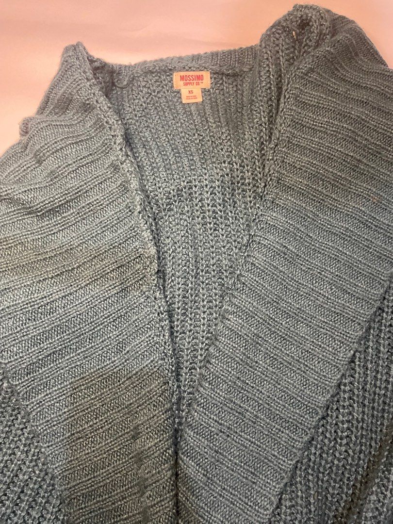 mossimo green cardigan Women s Fashion Coats Jackets and Outerwear on Carousell